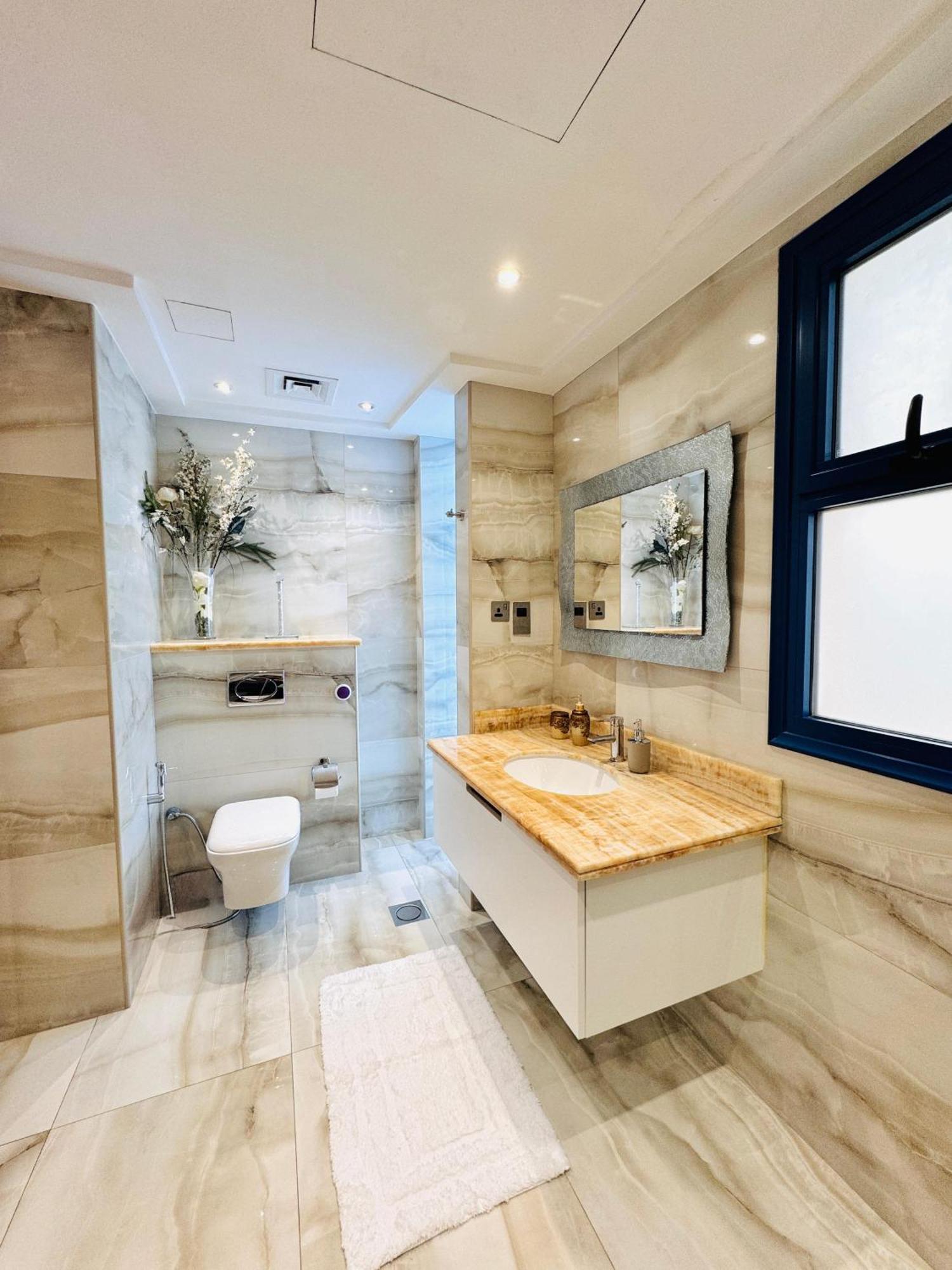 Villa Estatesmen Palm Jumeirah Luxury Family Friendly