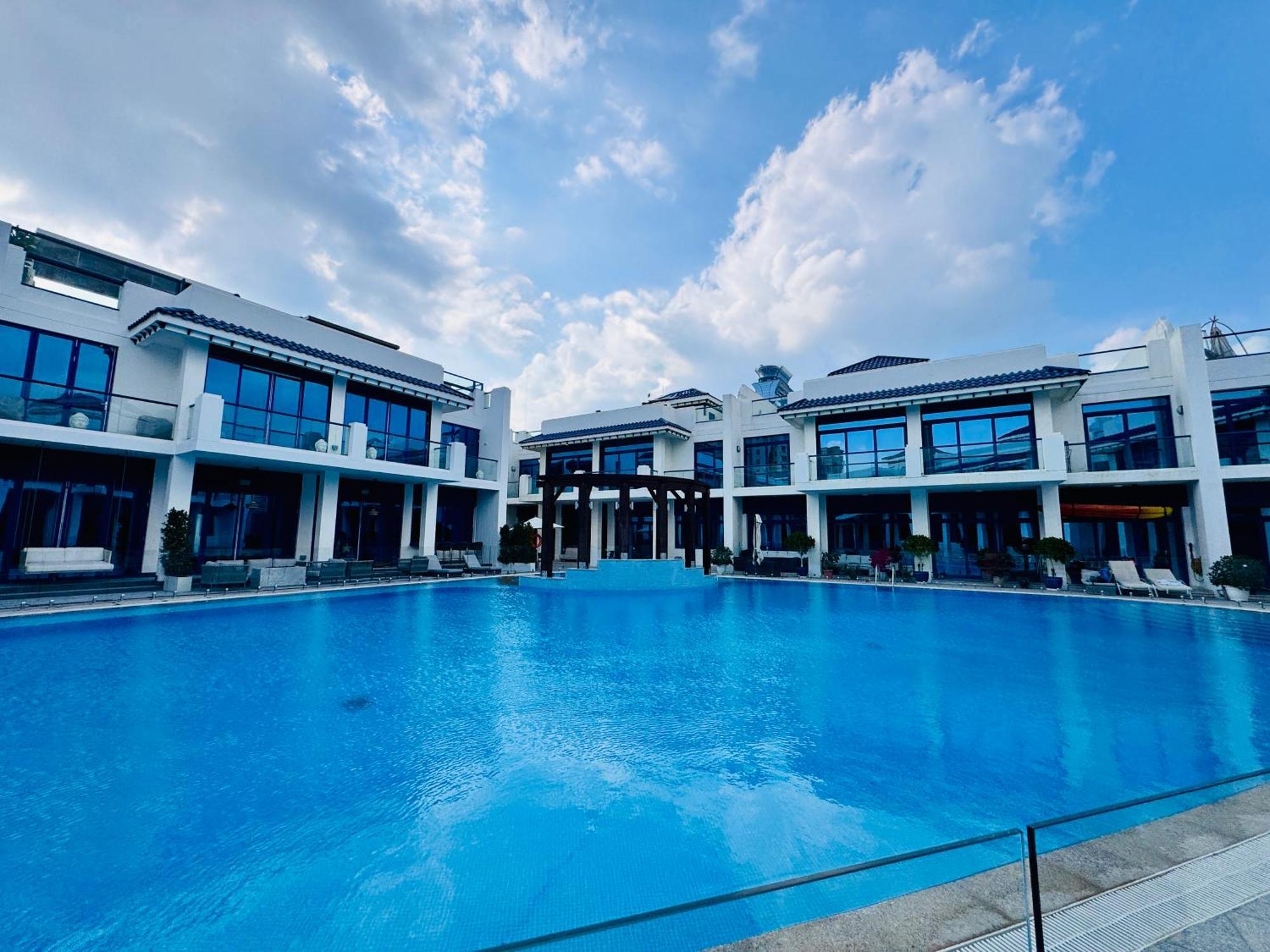 Estatesmen Palm Jumeirah Luxury Family Friendly
