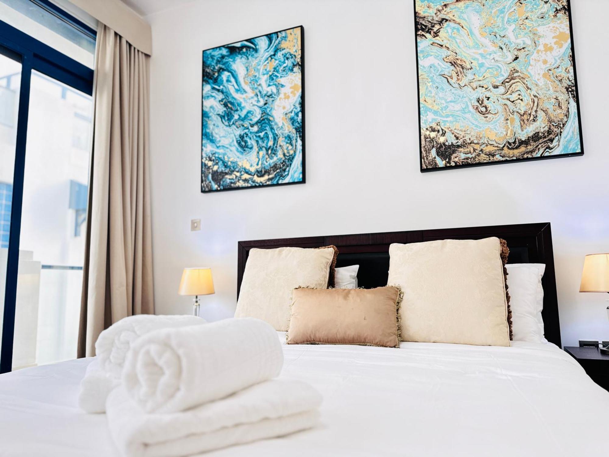 Estatesmen Palm Jumeirah Luxury Family Friendly Villa